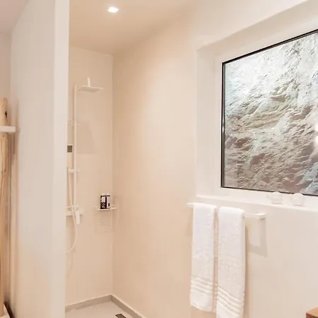 Luxurious Luna With A Swimming Pool And A Fantastic Sea And Sunset View