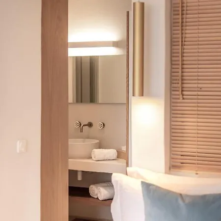 别墅 Luxurious Lune With A Swimming Pool And A Fantastic Sea And Sunset View *