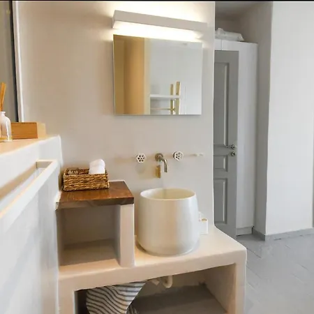 Luxurious Luna With A Swimming Pool And A Fantastic Sea And Sunset View Villa Ioulis